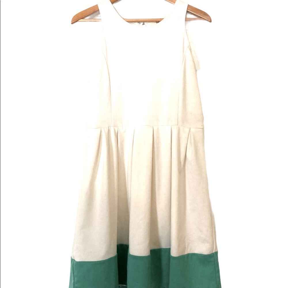 Emmelee Petite Dress